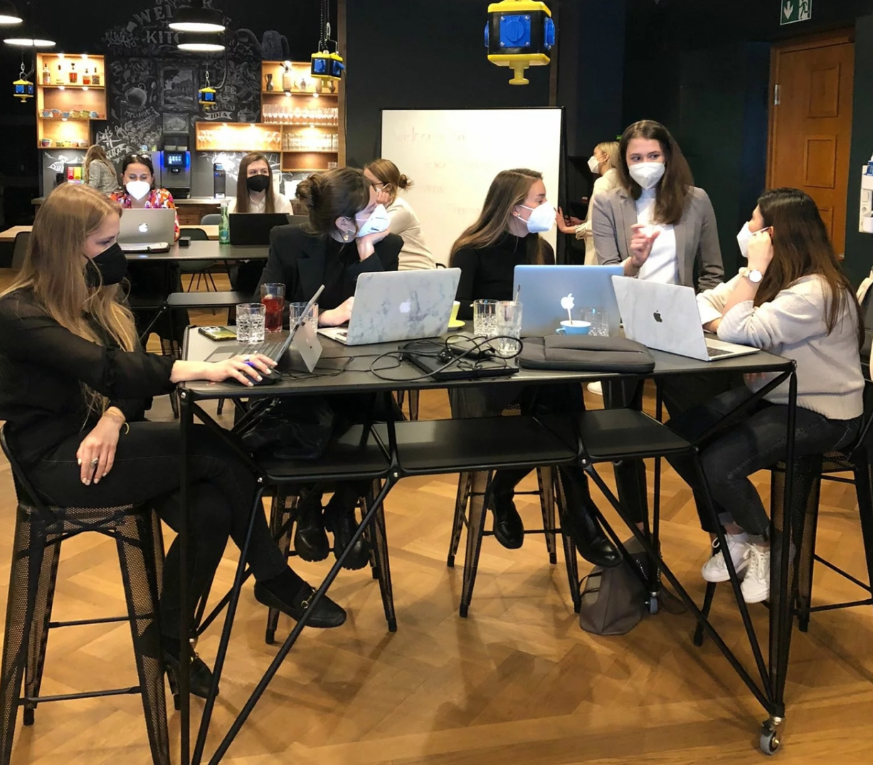 Studierende nehmen an einem Workshop der Business Consulting Society teil – Mitglied werden bei der Business Consulting Society, um Teil ähnlicher Veranstaltungen zu werden.